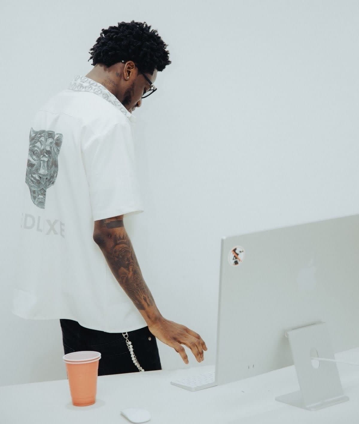 Signature Tee — Charcoal